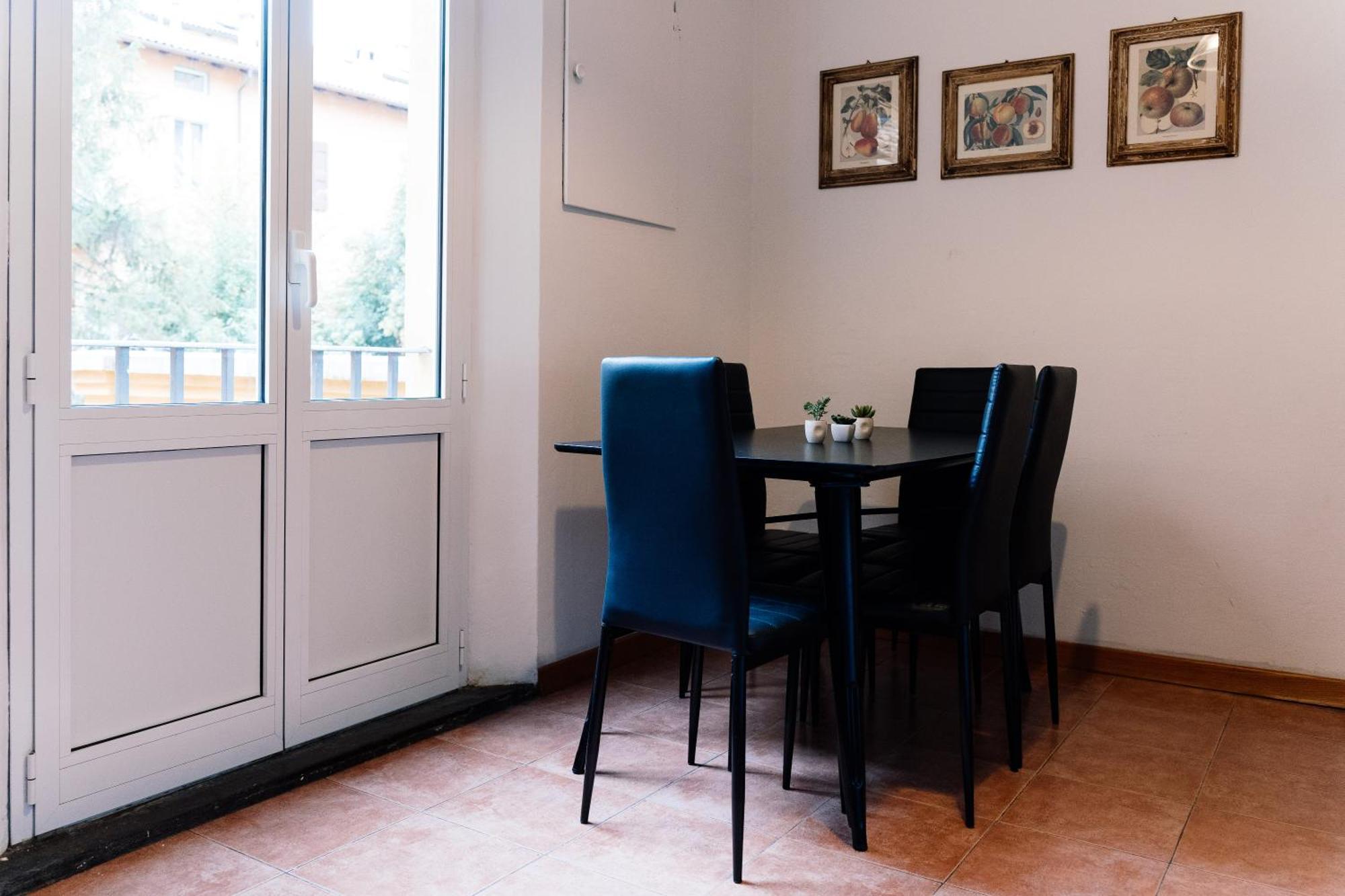 Indipendenza Mansion City Centre Болонья Экстерьер фото